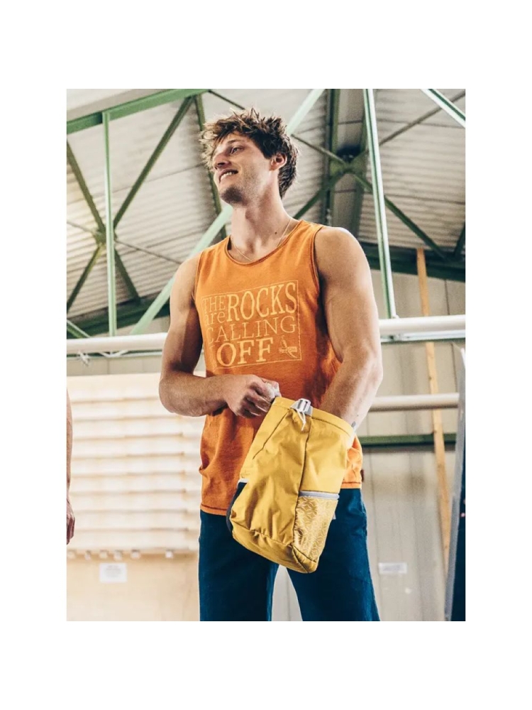 Red Chili Chalk Bag Boulder Reactor  Golden Yellow 360020000490 pof, pofzakken en training online bestellen bij Kathmandu Outdoor & Travel