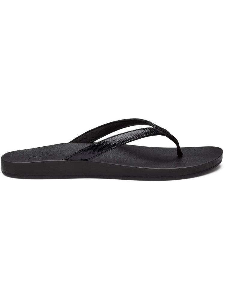 Olukai Puawe Women's Black / Black 20198-4040 slippers online bestellen bij Kathmandu Outdoor & Travel