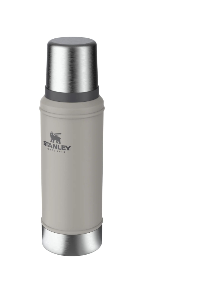 Stanley Stanley The Legendary Classic Bottle 0,75L 10-01612-068 drinkflessen en thermosflessen Stanley The Legendary Classic Bottle 0,75L Ash 10-01612-068 drinkflessen en thermosflessen online bestellen bij Kathmandu Outdoor & Travel