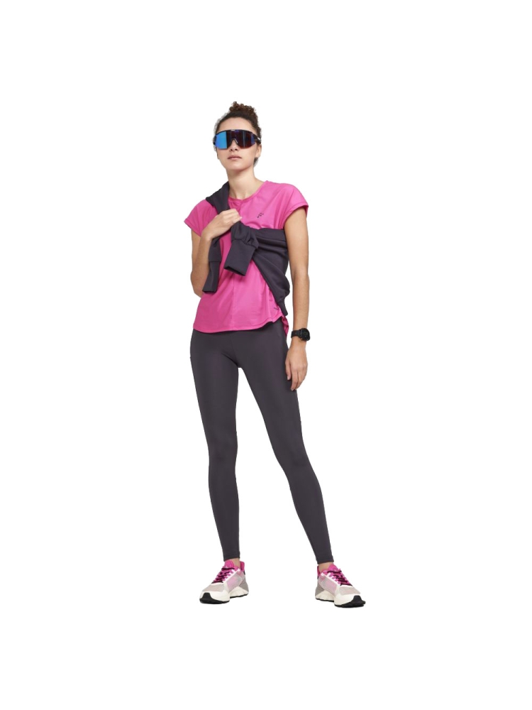 Craft Core Essence SS Tee Women's Metro 1911242-474000 shirts en tops online bestellen bij Kathmandu Outdoor & Travel