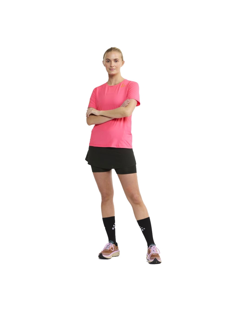 Craft Pro Hypervent Tee 2 Women's Fuchsia 1914598-745000 shirts en tops online bestellen bij Kathmandu Outdoor & Travel