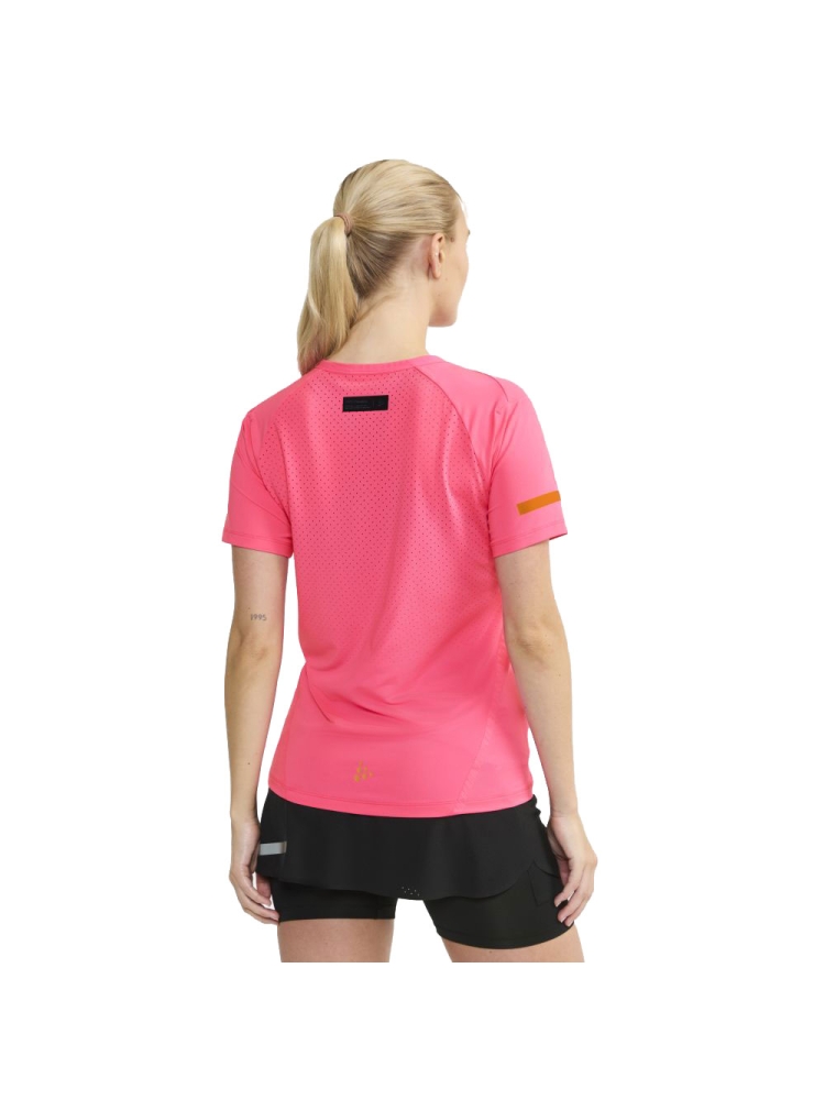 Craft Pro Hypervent Tee 2 Women's Fuchsia 1914598-745000 shirts en tops online bestellen bij Kathmandu Outdoor & Travel