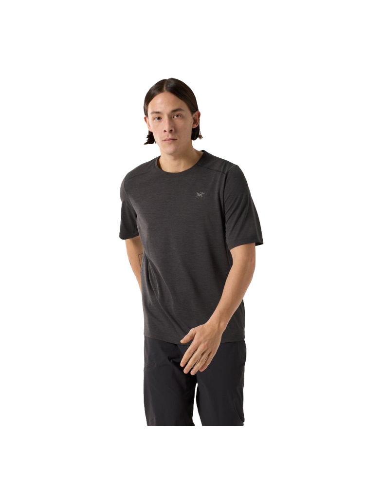 Arc'teryx Cormac Crew SS Black Heather 7664-Black Heather shirts en tops online bestellen bij Kathmandu Outdoor & Travel