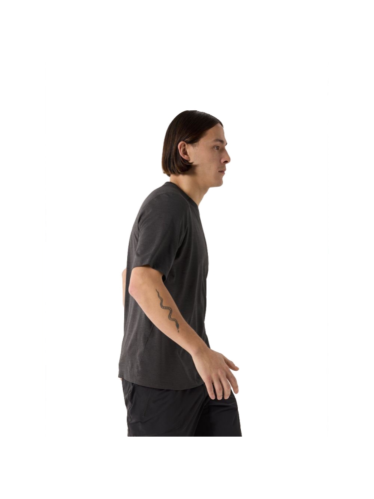 Arc'teryx Cormac Crew SS Black Heather 7664-Black Heather shirts en tops online bestellen bij Kathmandu Outdoor & Travel