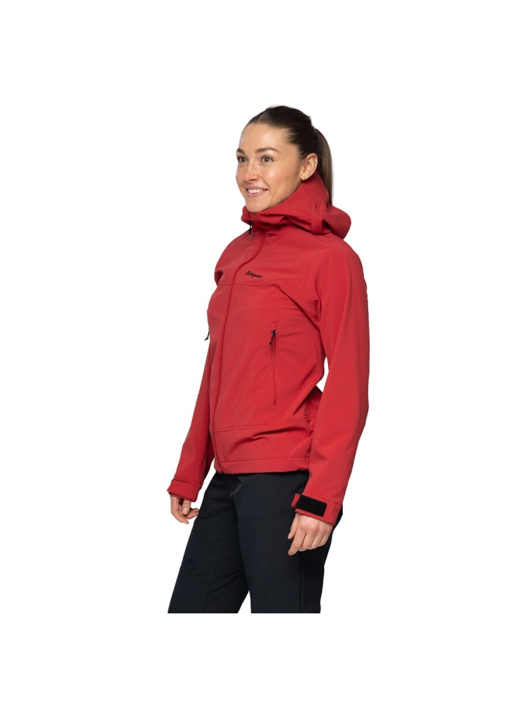 Bergans Vaagaa Softshell Jacket Hood Women's Crimson Red 3363-21847 jassen online bestellen bij Kathmandu Outdoor & Travel