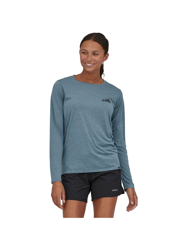 Patagonia L/S Cap Cool Daily Graphic Shirt Women's '73 Skyline: Light Plume Grey  45205-SLPX shirts en tops online bestellen bij Kathmandu Outdoor & Travel