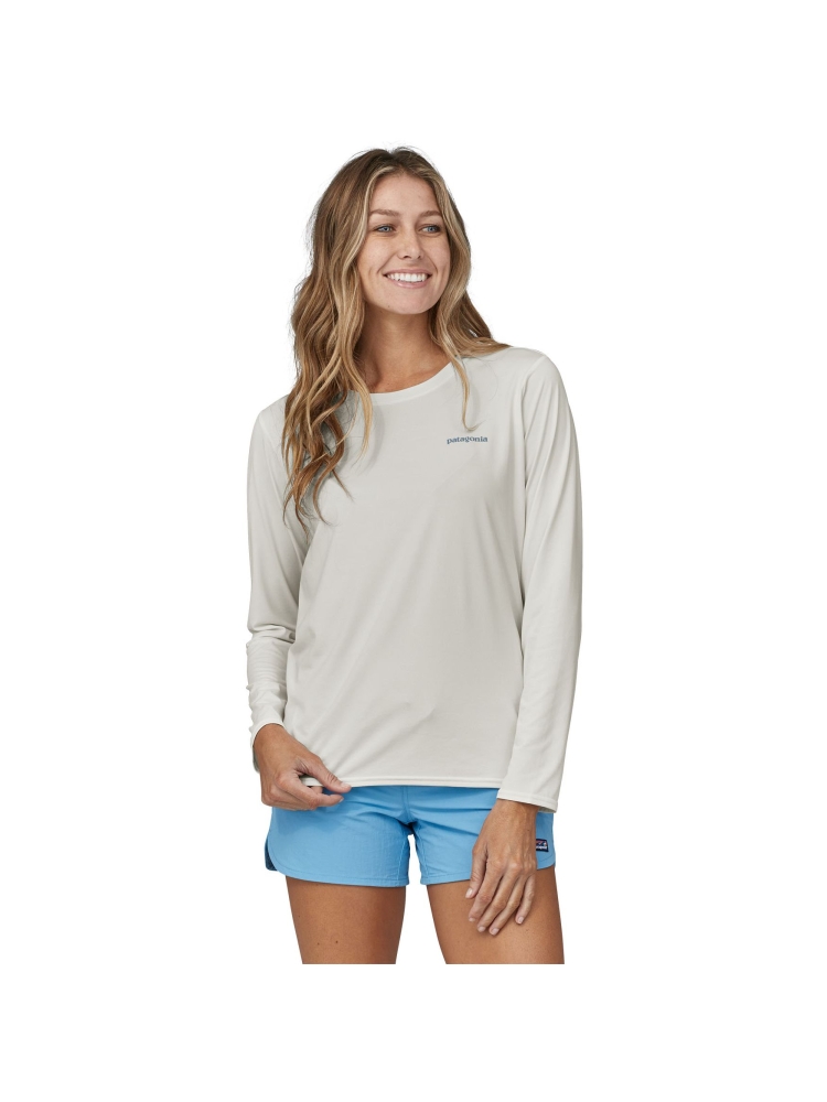 Patagonia L/S Cap Cool Daily Graphic Shirt - Waters Women's Boardshort Logo Light Plume Gr 45175-BLWI shirts en tops online bestellen bij Kathmandu Outdoor & Travel