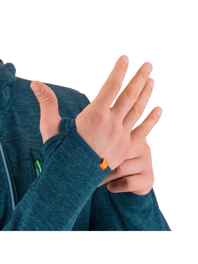 Karpos Karpos Scoiattolo Hoodie FL 2531074-401N fleeces en truien Karpos Scoiattolo Hoodie FL Midnight Navy 2531074-401N fleeces en truien online bestellen bij Kathmandu Outdoor & Travel