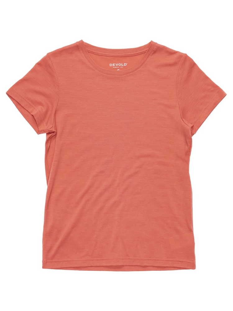 Devold Classic Tee Women's Coral GO 180 291 C-121A shirts en tops online bestellen bij Kathmandu Outdoor & Travel
