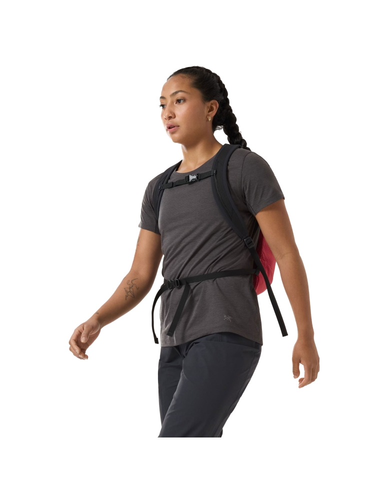 Arc'teryx Taema Crew SS Women's Black Heather 7309-000033 shirts en tops online bestellen bij Kathmandu Outdoor & Travel