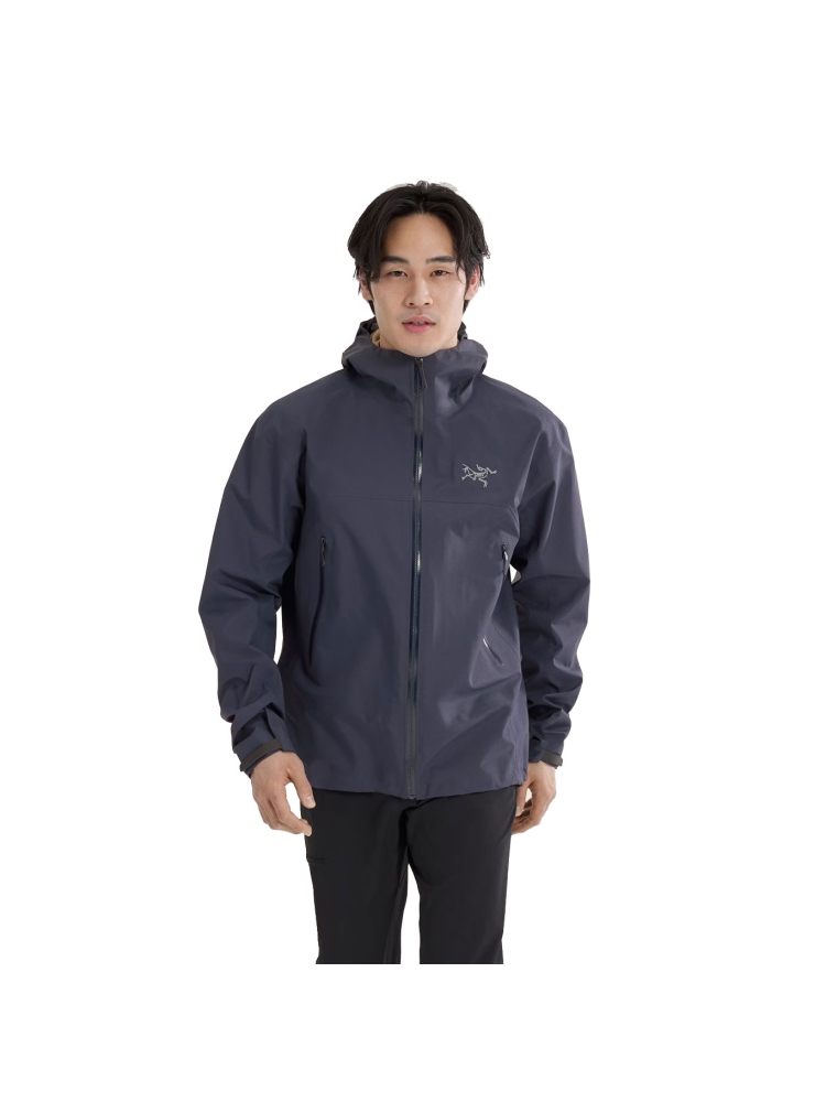 Arc'teryx Arc'teryx Beta Jacket 9648-001280 jassen Arc'teryx Beta Jacket Black Sapphire 9648-001280 jassen online bestellen bij Kathmandu Outdoor & Travel