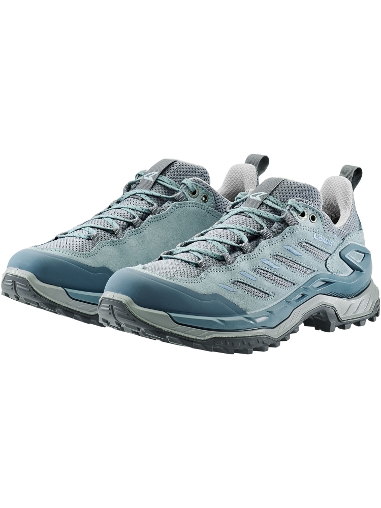 Lowa Lowa Innovo Lo Women's LM321560-0670 wandelschoenen dames Lowa Innovo Lo Women's Light Blue LM321560-0670 wandelschoenen dames online bestellen bij Kathmandu Outdoor & Travel