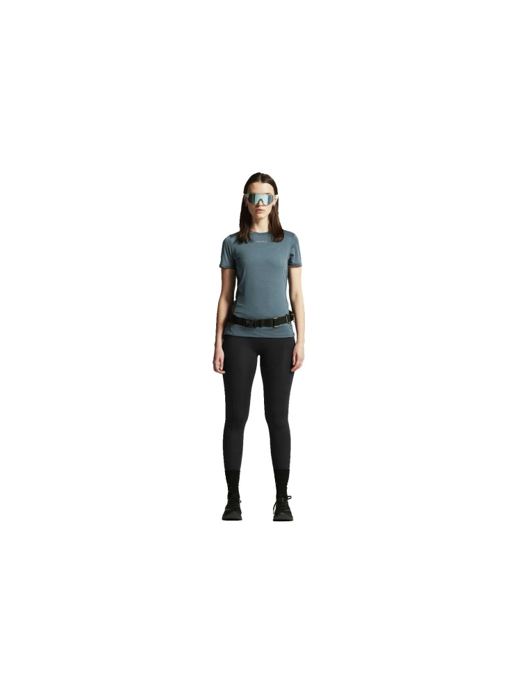 Craft Craft Adv Essence SS Tee 2 Women's 1914798-387000 shirts en tops Craft Adv Essence SS Tee 2 Women's Orion 1914798-387000 shirts en tops online bestellen bij Kathmandu Outdoor & Travel
