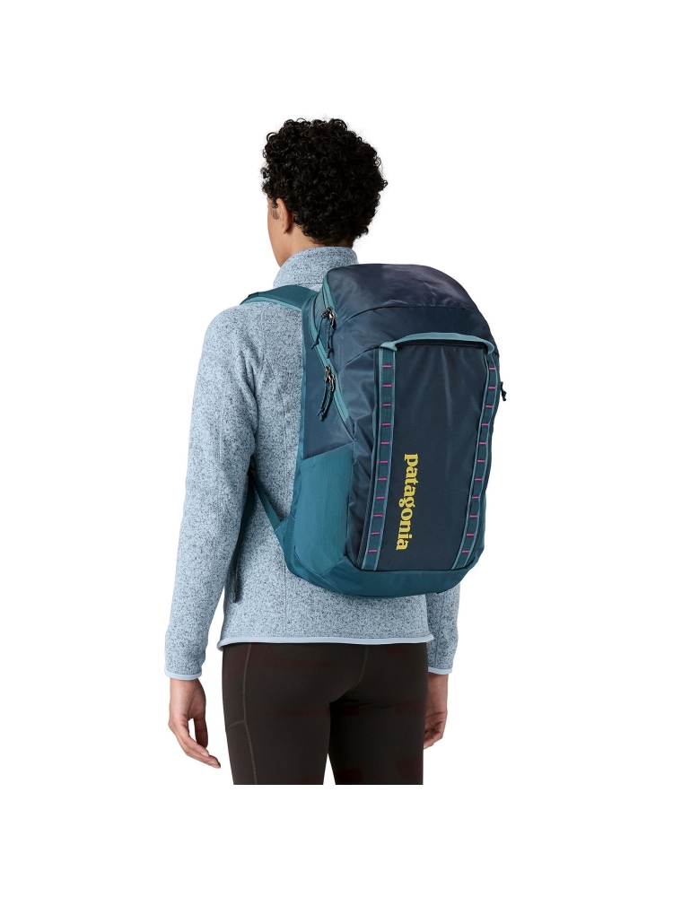 Patagonia Black Hole Pack 32L Tidal Teal 49302-TDT dagrugzakken online bestellen bij Kathmandu Outdoor & Travel