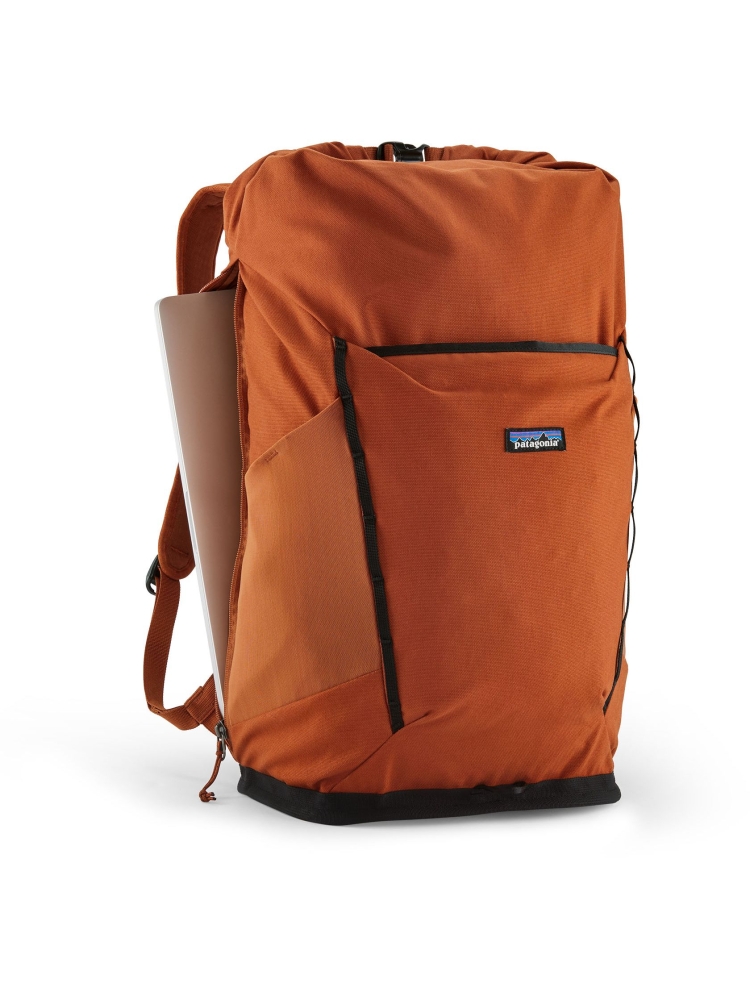 Patagonia Fieldsmith Roll Top Pack Robin Brown 48543-ROBN dagrugzakken online bestellen bij Kathmandu Outdoor & Travel