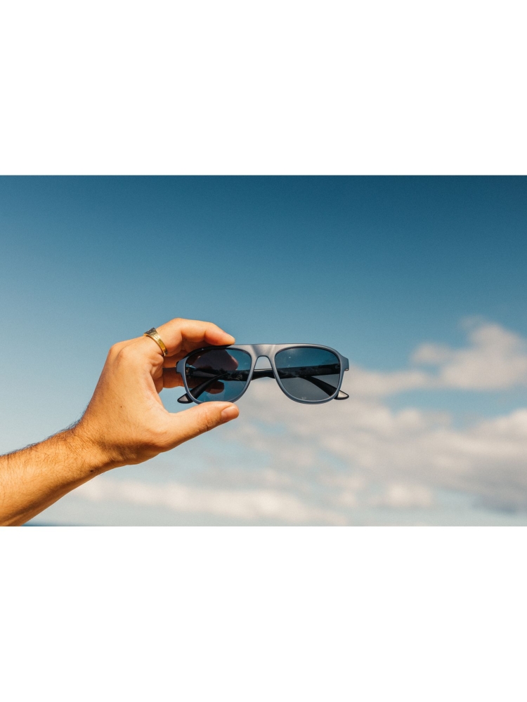 Sunski Shoreline Spruce Slate SUN-SH-SSL zonnebrillen online bestellen bij Kathmandu Outdoor & Travel