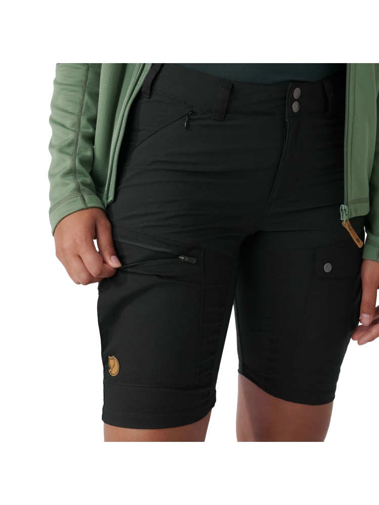 Fjällräven Abisko Midsummer Shorts Women's Black F89857-550 broeken online bestellen bij Kathmandu Outdoor & Travel