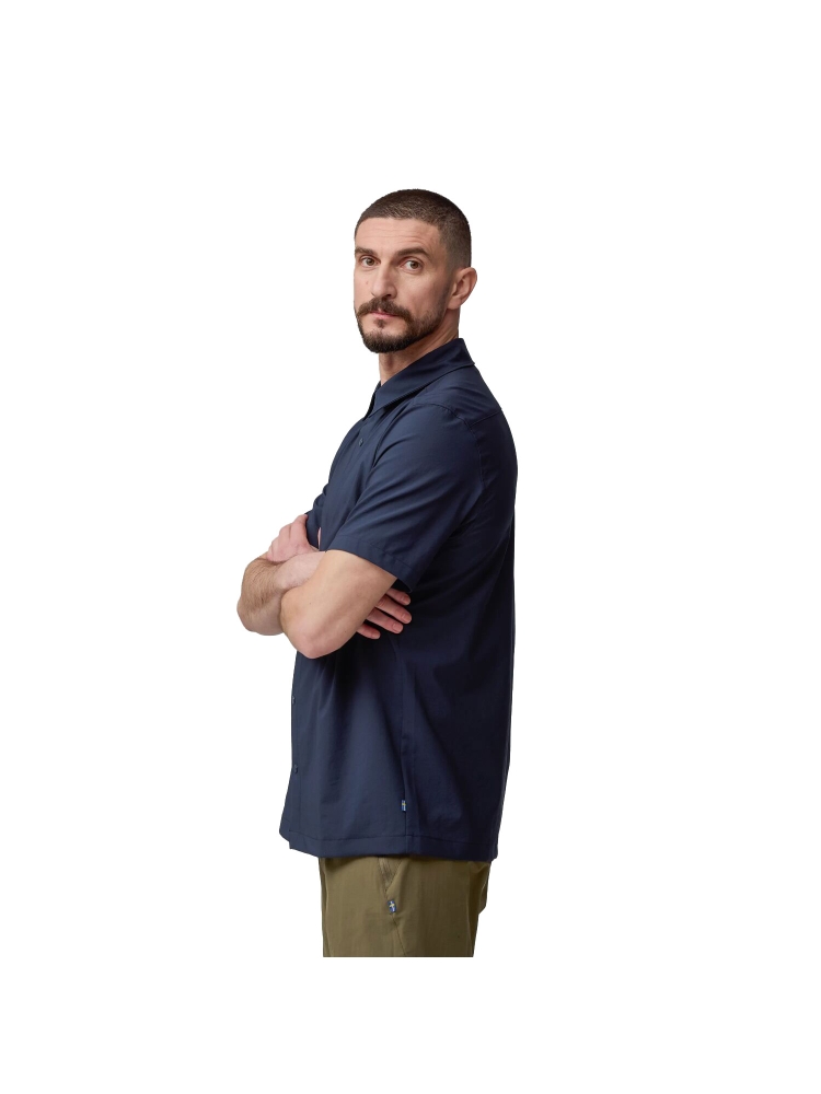 Fjällräven High Coast Pack Shirt SS Dark Navy F12600249-555 shirts en tops online bestellen bij Kathmandu Outdoor & Travel