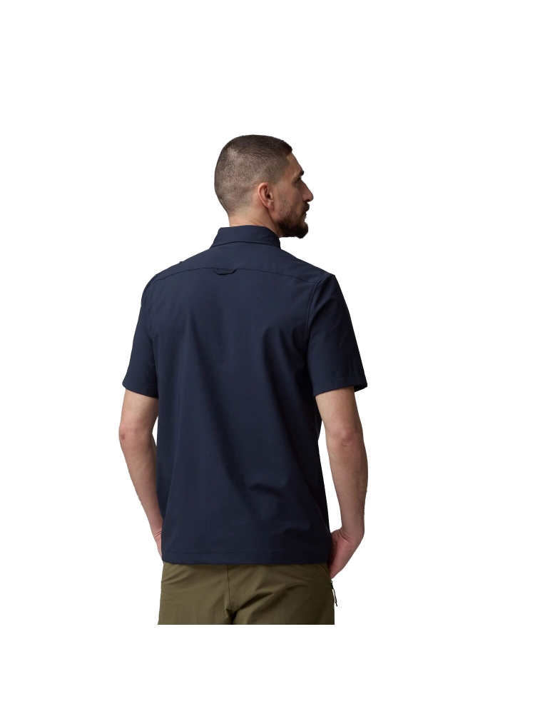 Fjällräven High Coast Pack Shirt SS Dark Navy F12600249-555 shirts en tops online bestellen bij Kathmandu Outdoor & Travel