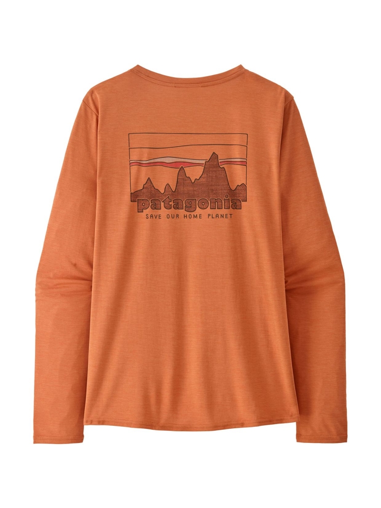 Patagonia L/S Cap Cool Daily Graphic Shirt Women's '73 Skyline: Rock Melon X-Dye 45205-SKMX shirts en tops online bestellen bij Kathmandu Outdoor & Travel