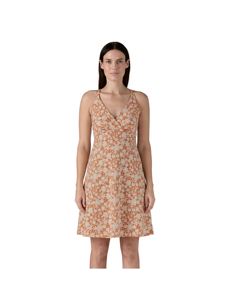 Patagonia Amber Dawn Dress Women's Way Back: Rock Melon 59085-WBRO jurken en rokken online bestellen bij Kathmandu Outdoor & Travel