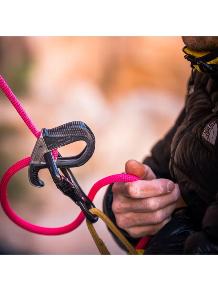 Black Diamond Black Diamond ATC Pilot BD620078BLAKALL1 ijsklimmen en stijgijzers Black Diamond ATC Pilot Black BD620078BLAKALL1 ijsklimmen en stijgijzers online bestellen bij Kathmandu Outdoor & Travel