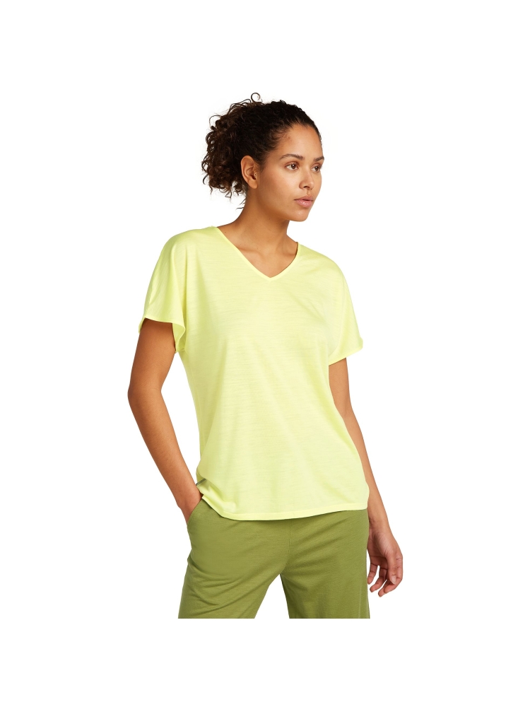 Icebreaker Drayden Reversible SS Top Women's Citrine IB0A56ES-0AB1 shirts en tops online bestellen bij Kathmandu Outdoor & Travel
