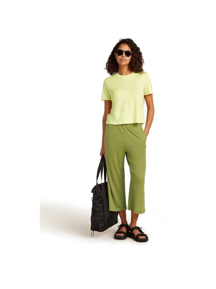 Icebreaker Mer 150 Tech Lite III SS Crop Tee Women's Citrine IB0A56Y2-0AB1 shirts en tops online bestellen bij Kathmandu Outdoor & Travel