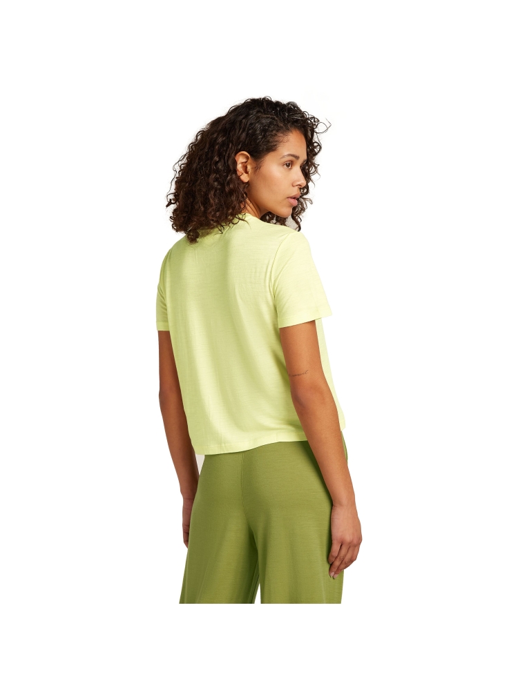 Icebreaker Mer 150 Tech Lite III SS Crop Tee Women's Citrine IB0A56Y2-0AB1 shirts en tops online bestellen bij Kathmandu Outdoor & Travel