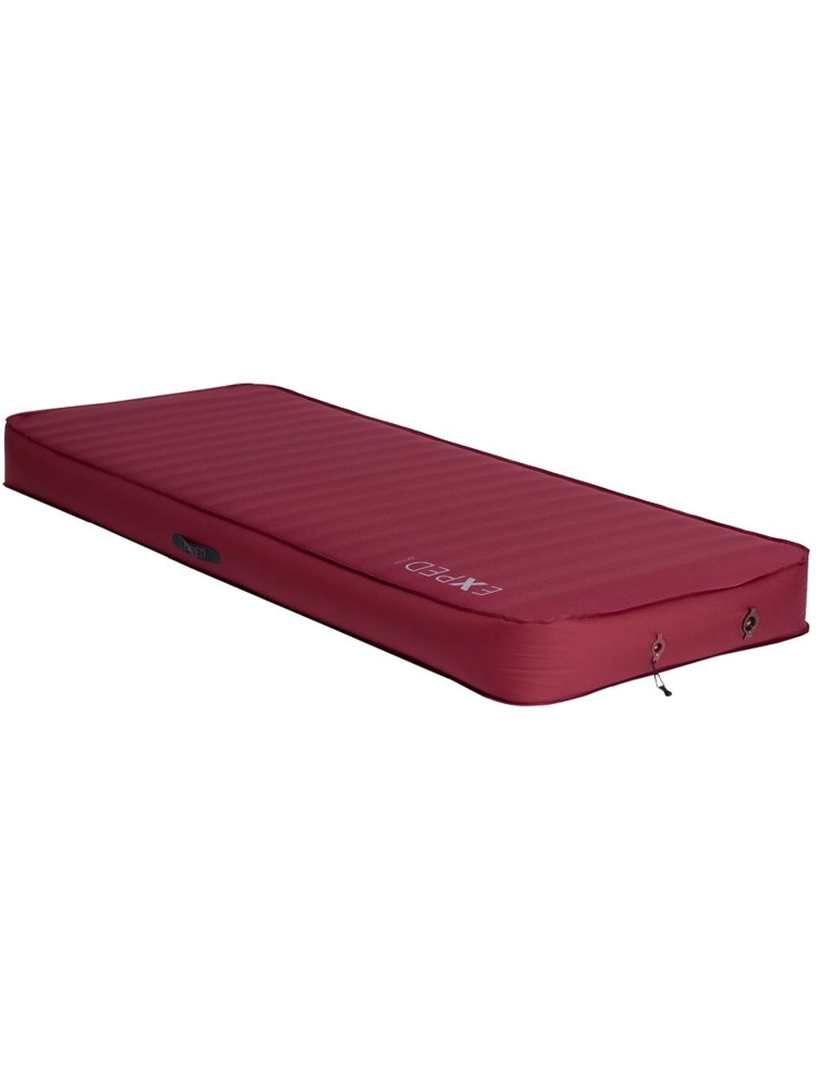 Exped MegaMat LXW Burgundy E7849129 slaapmatjes online bestellen bij Kathmandu Outdoor & Travel