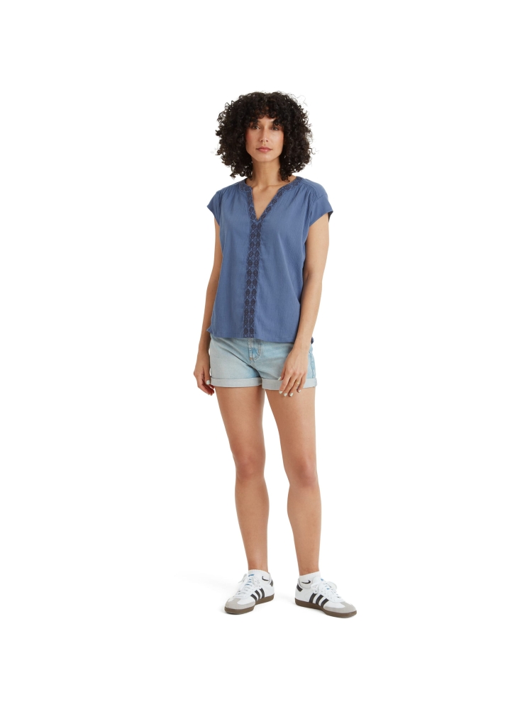 Sherpa Adventure Gear Hara Cap Sleeve Top Women's Seaport Blue SW20019-738 shirts en tops online bestellen bij Kathmandu Outdoor & Travel