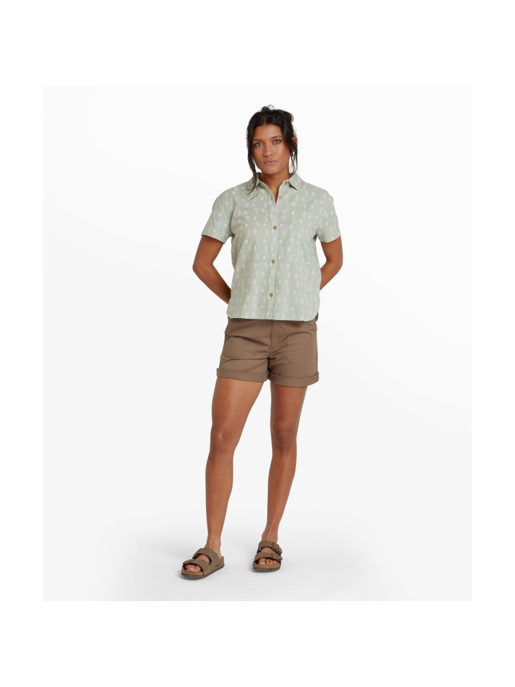 Sherpa Adventure Gear Jaya Camp Shirt Women's Celery Indi Blossom SW21029-889 shirts en tops online bestellen bij Kathmandu Outdoor & Travel