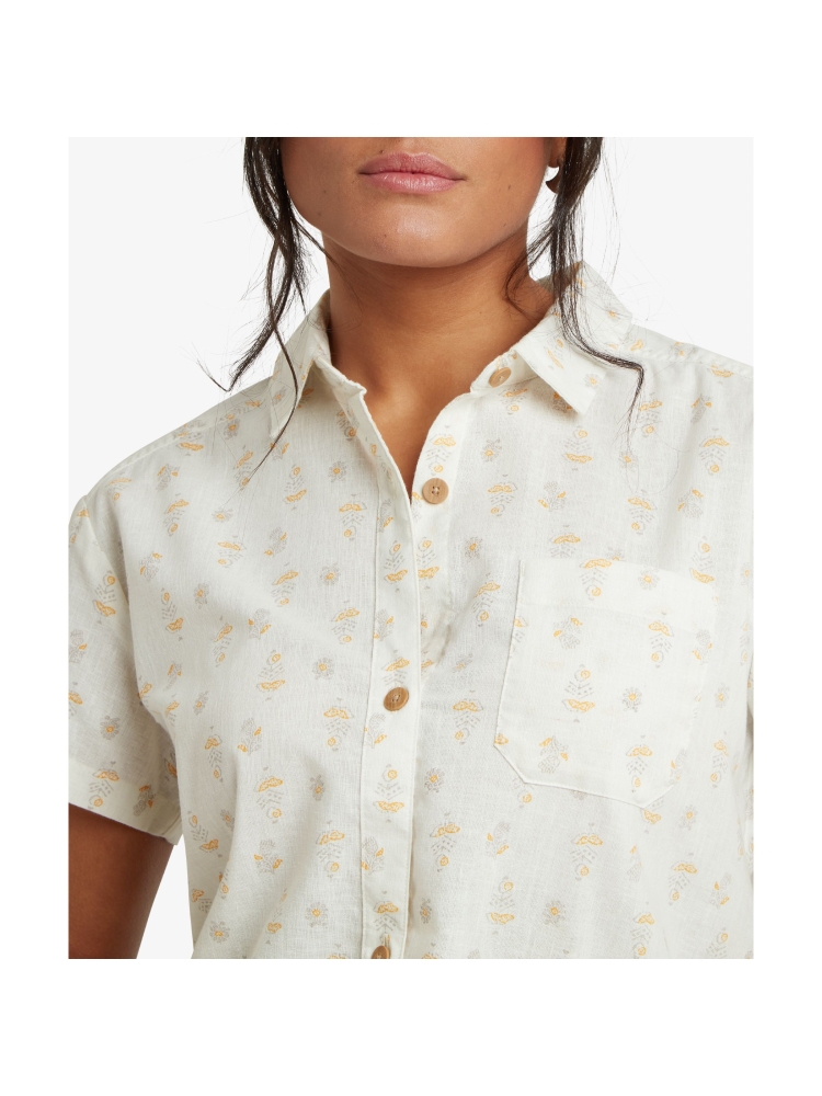 Sherpa Adventure Gear Jaya Camp Shirt Women's Peetho Indy Blossom SW21029-144 shirts en tops online bestellen bij Kathmandu Outdoor & Travel
