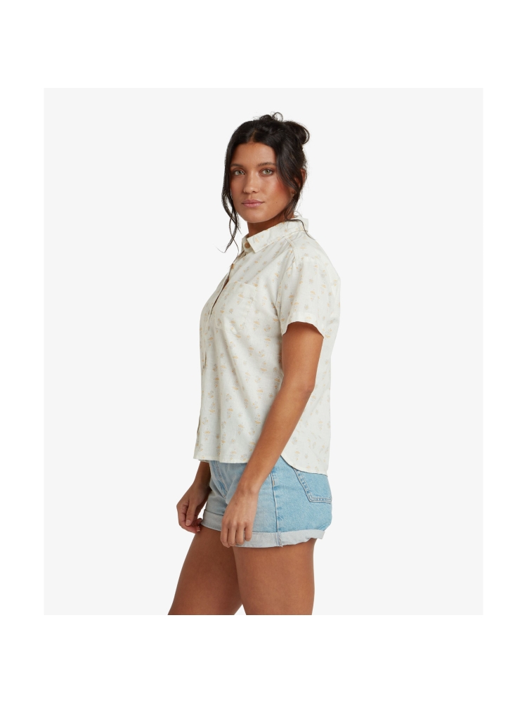 Sherpa Adventure Gear Jaya Camp Shirt Women's Peetho Indy Blossom SW21029-144 shirts en tops online bestellen bij Kathmandu Outdoor & Travel