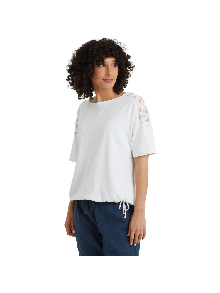 Sherpa Adventure Gear Kalindi Top Women's Katha White SW21037-102 shirts en tops online bestellen bij Kathmandu Outdoor & Travel