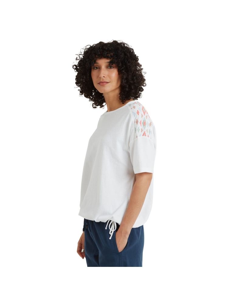 Sherpa Adventure Gear Kalindi Top Women's Katha White SW21037-102 shirts en tops online bestellen bij Kathmandu Outdoor & Travel
