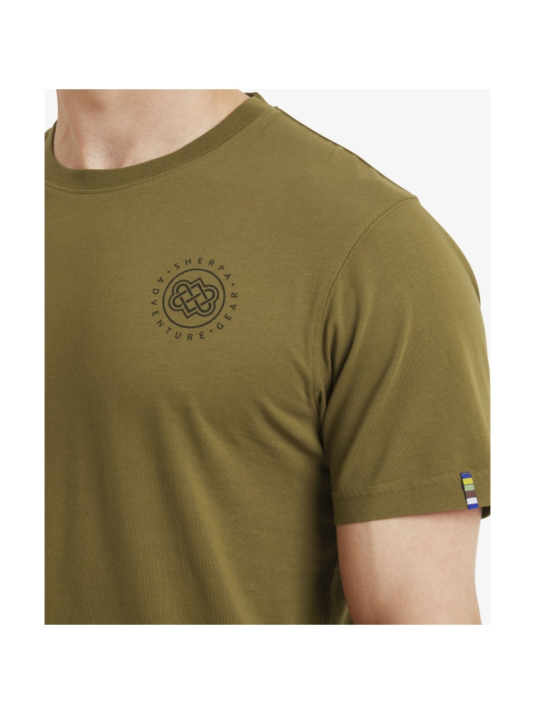 Sherpa Adventure Gear Summit Tee Moss SM10018-831 shirts en tops online bestellen bij Kathmandu Outdoor & Travel