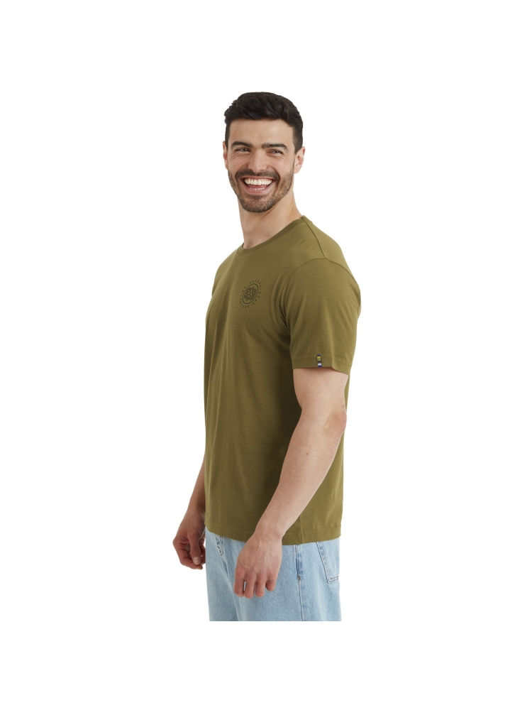 Sherpa Adventure Gear Summit Tee Moss SM10018-831 shirts en tops online bestellen bij Kathmandu Outdoor & Travel