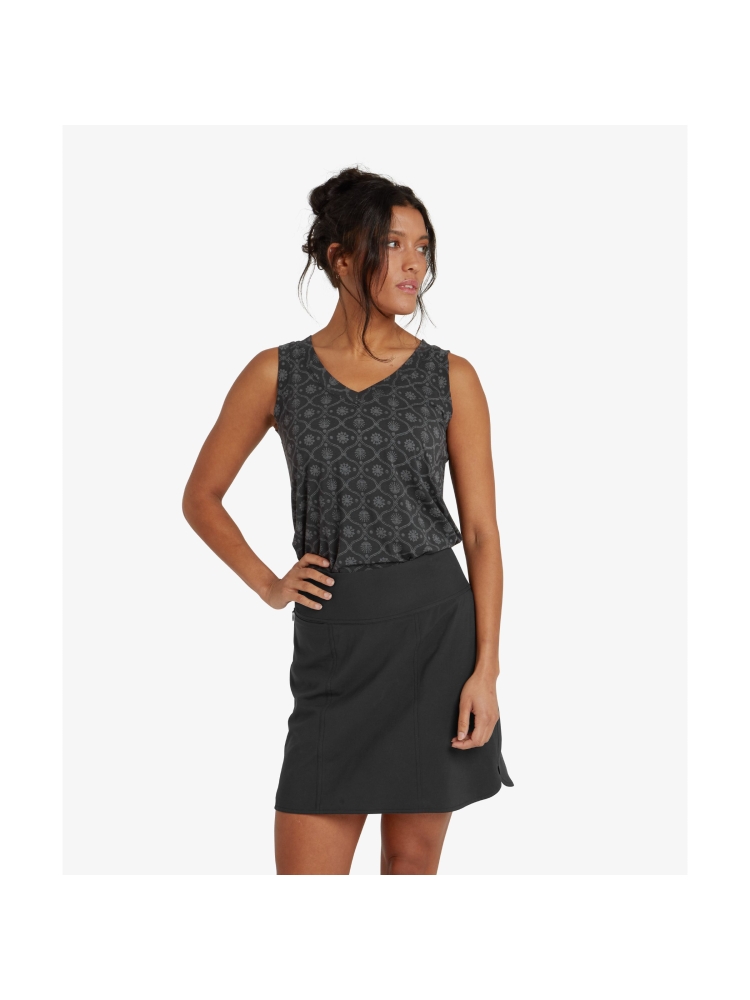 Sherpa Adventure Gear Neha V-Neck Tank Women's Black Sublime SW20013-136 shirts en tops online bestellen bij Kathmandu Outdoor & Travel