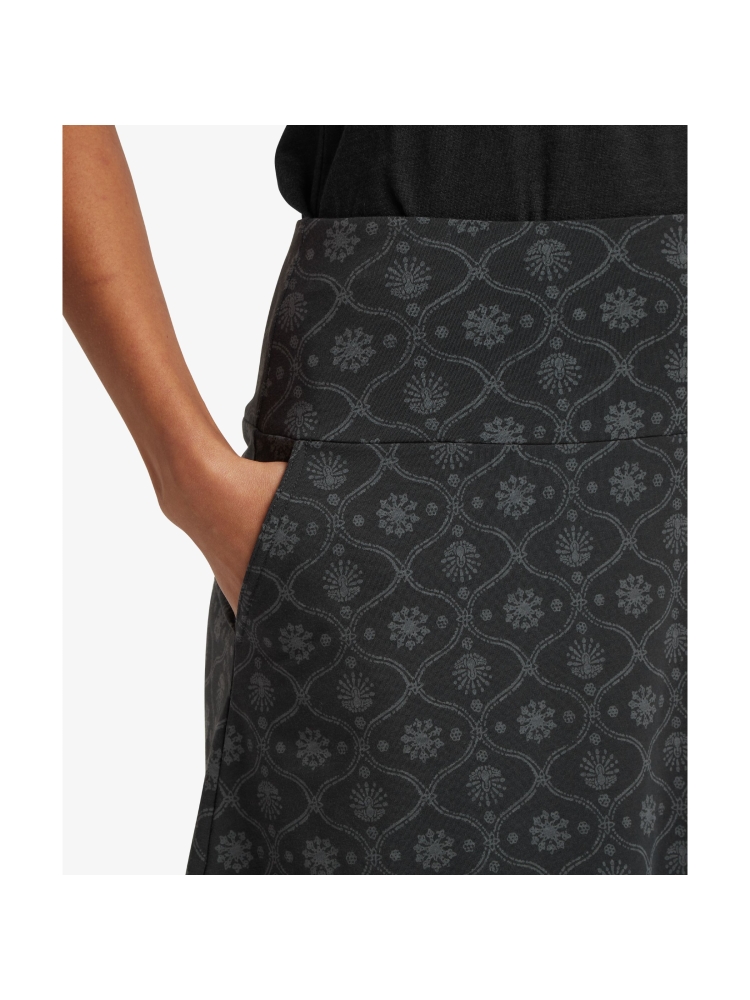Sherpa Adventure Gear Padma Pull On Skirt Women's Black Sublime SW24007-136 jurken en rokken online bestellen bij Kathmandu Outdoor & Travel
