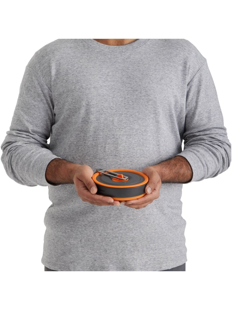 Sea to Summit Sea to Summit Frontier UL Collapsible Pot - 1L ACK025021-380603 koken Sea to Summit Frontier UL Collapsible Pot - 1L Puffin's Bill Orange ACK025021-380603 koken online bestellen bij Kathmandu Outdoor & Travel