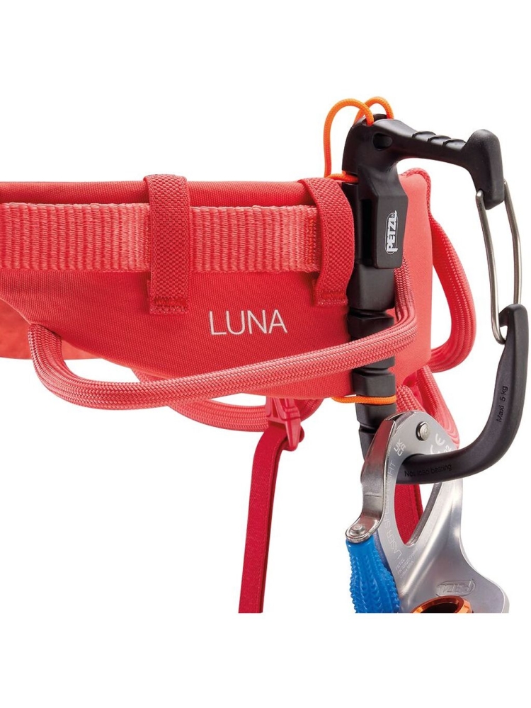 Petzl Luna M Coral Red C035CA02 klimgordels online bestellen bij Kathmandu Outdoor & Travel