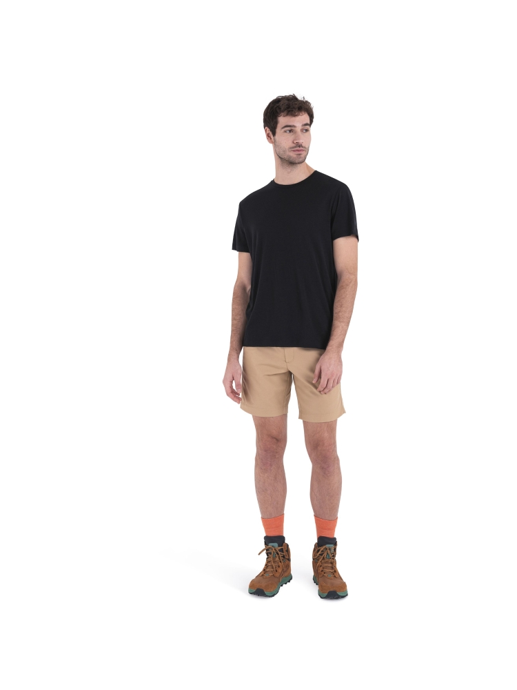 Icebreaker Mer 150 Tech Lite III SS Tee Black IB0A56WL-0011 shirts en tops online bestellen bij Kathmandu Outdoor & Travel