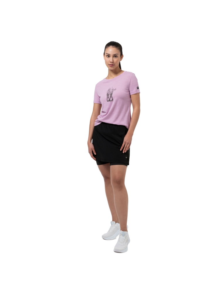 Super Natural Hiking Skirt Women's Jet Black SNW021650-872 jurken en rokken online bestellen bij Kathmandu Outdoor & Travel