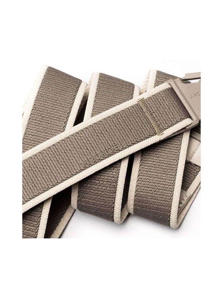 Arcade Arcade Carto Slim NRSECT5-260 kleding accessoires Arcade Carto Slim Dunes/Oat NRSECT5-260 kleding accessoires online bestellen bij Kathmandu Outdoor & Travel