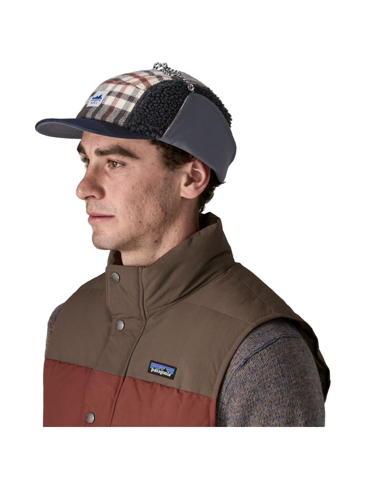 Patagonia Range Earflap Cap Catch: Ink Black 33530-CINB kleding accessoires online bestellen bij Kathmandu Outdoor & Travel