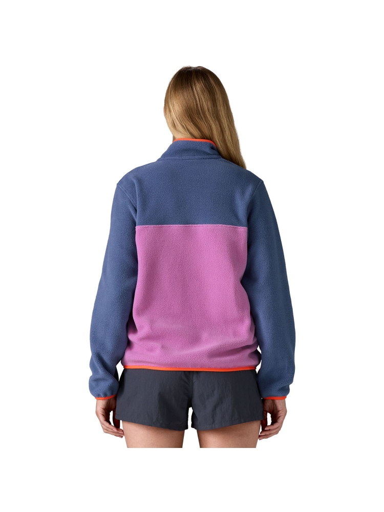 Patagonia Patagonia LW Synch Snap-T P/O Women's 25455-BKPL fleeces en truien Patagonia LW Synch Snap-T P/O Women's Brisk Purple 25455-BKPL fleeces en truien online bestellen bij Kathmandu Outdoor & Travel