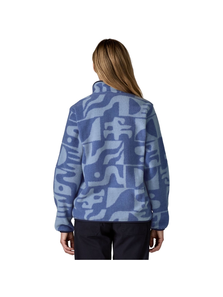 Patagonia Patagonia LW Synch Snap-T P/O Women's 25455-MTBE fleeces en truien Patagonia LW Synch Snap-T P/O Women's Mother Tree: Barnacle Blue 25455-MTBE fleeces en truien online bestellen bij Kathmandu Outdoor & Travel