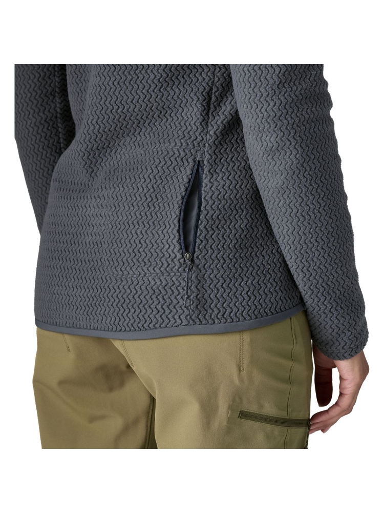 Patagonia Patagonia R1 Air Zip Neck Women's 40251-SMDB fleeces en truien Patagonia R1 Air Zip Neck Women's Smolder Blue 40251-SMDB fleeces en truien online bestellen bij Kathmandu Outdoor & Travel