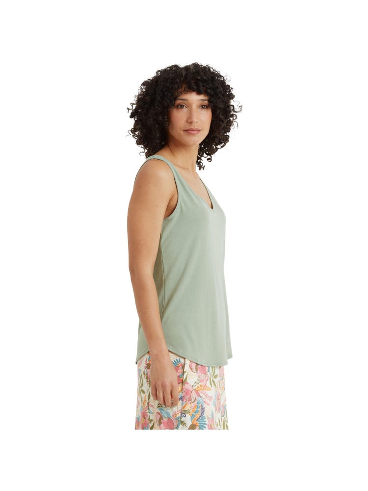 Sherpa Adventure Gear Bali V-Neck Tank Women's Celery SW20029-830 shirts en tops online bestellen bij Kathmandu Outdoor & Travel